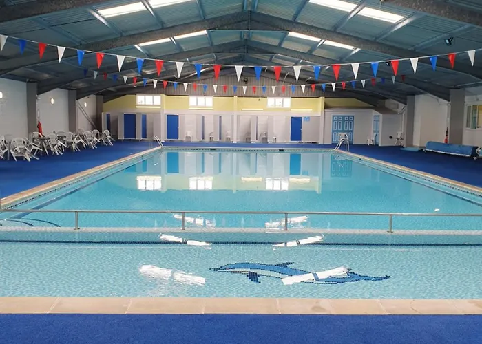 Sands Holiday Chalet Dog Friendly, Free Wifi, Swimming Pool And Club Passes Included