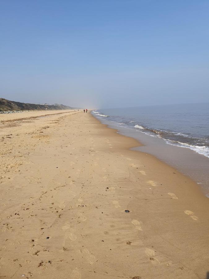 Holiday home Sands Dog Friendly, Free Wifi, Swimming Pool And Club Passes Included